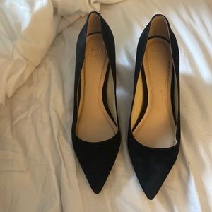 Marc Fisher velvet black heels